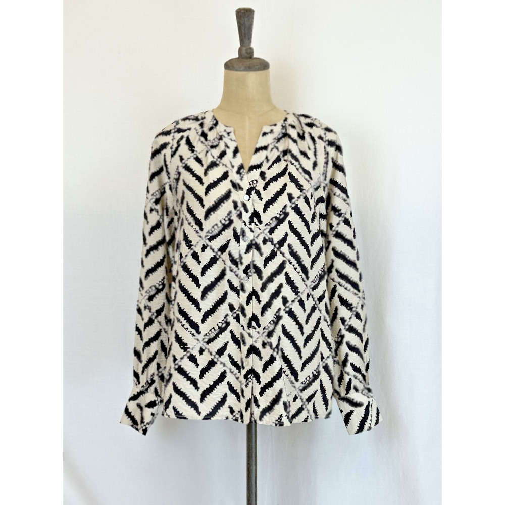 NWT Soya Concept Ivory & Black Geometric Print Top #0411 Size S
